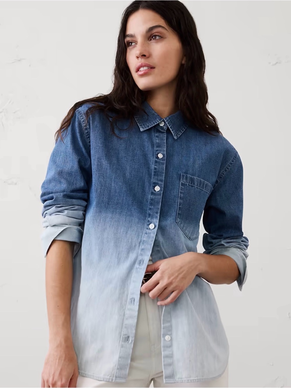 Banana Republic Ombré Denim Shirt Long Sleeve Button Up M Classic Womens